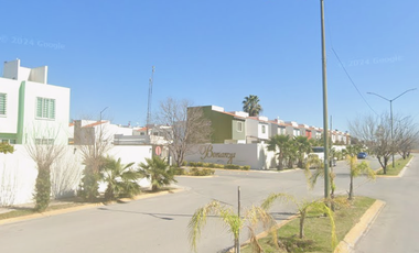 Propiedad En Remate. Precio Especial. ¡¡¡¡NO CREDITOS INFONAVIT NI HIPOTECARIO!!!! Hermosa Casa En La Mejor Zona Valle Real, Nuevo Laredo, Tamaulipas.