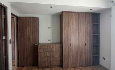 AMPLIO DEPARTAMENTO EN RENTA frente a SONATA