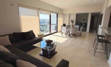 AMPLIO DEPARTAMENTO EN RENTA frente a SONATA