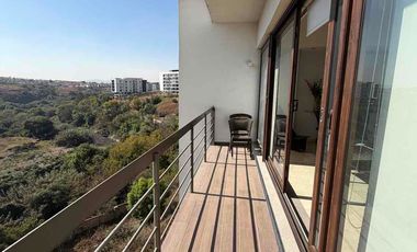 AMPLIO DEPARTAMENTO EN RENTA frente a SONATA