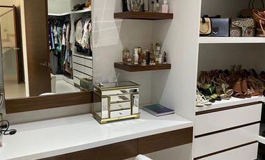 Aqua Residencial: Casa muy amplia en renta / Very spacious home for rent