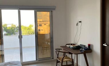 Aqua Residencial: Casa muy amplia en renta / Very spacious home for rent