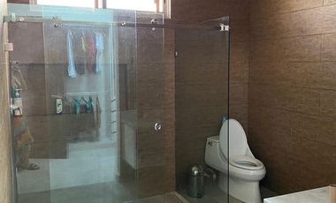 Aqua Residencial: Casa muy amplia en renta / Very spacious home for rent