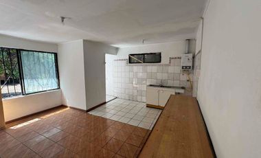 Arriendo amplia casa 3D 1B en recoleta
