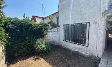 Arriendo amplia casa 3D 1B en recoleta