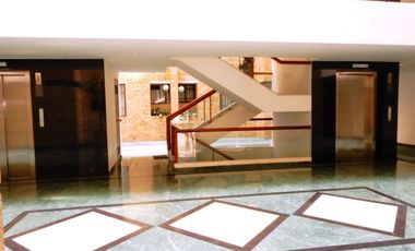 A 2 Cuadras del CC Unicentro!!!!! En Perfecto Estado