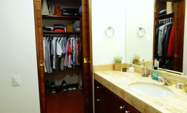 A 2 Cuadras del CC Unicentro!!!!! En Perfecto Estado