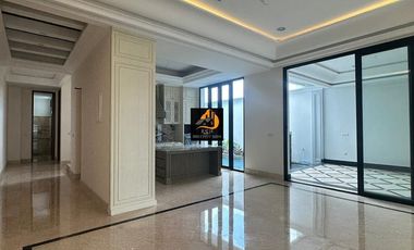 TP96.Rumah baru 3Lt ada kolam Renang Area Premium di Cipete jakarta Selatan