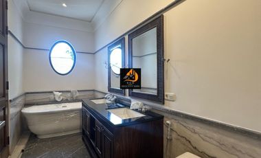 TP96.Rumah baru 3Lt ada kolam Renang Area Premium di Cipete jakarta Selatan