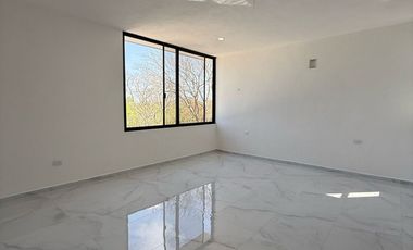 Casa en venta 4 recámaras ENTREGA INMEDIATA al norte de Mérida