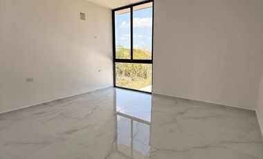Casa en venta 4 recámaras ENTREGA INMEDIATA al norte de Mérida
