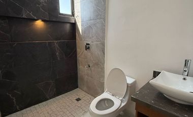 Casa en venta 4 recámaras ENTREGA INMEDIATA al norte de Mérida