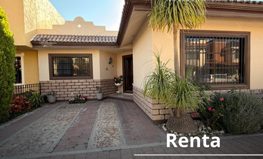 Casa en Renta Amueblada en Villa Bonita