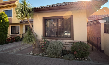 Casa en Renta Amueblada en Villa Bonita