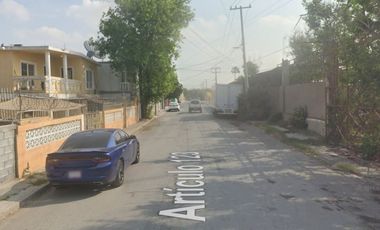 Gran Remate, Casa en Col. González (Anáhuac), Nvo. Laredo, Tamps.