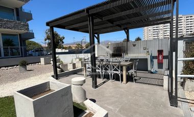 SE ARRIENDA DPTO. 3D/2B, AMOBLADO, AÑO CORRIDO, LA HERRADURA