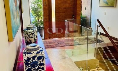 VENTA CASA DE LUJO VISTA AL MAR 3 DOR/4 BA