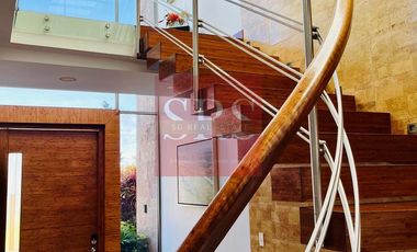 VENTA CASA DE LUJO VISTA AL MAR 3 DOR/4 BA