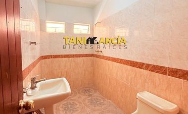 Vendo Casa muy amplia super céntrica!! en Córdoba, a unas calles de la clínica 61 y parque San Miguel!!