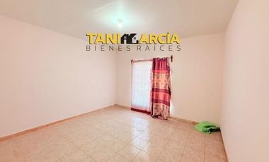 Vendo Casa muy amplia super céntrica!! en Córdoba, a unas calles de la clínica 61 y parque San Miguel!!