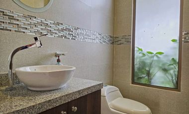 Alquiler de Casa de 3 Dormitorios, Moderna, Amplia y Equipada - Urb. Ciudad Celeste, Etapa Estribor