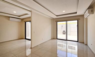 Alquiler de Casa de 3 Dormitorios, Moderna, Amplia y Equipada - Urb. Ciudad Celeste, Etapa Estribor