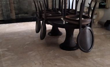 Rumah Mewah 2 Lantai di Taman Aries Kembangan