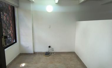 ALQUILO EXCELENTE APARTAESTUDIO TRIAMBIENTE AL NORTE DE CALI EN VILLA DEL PRADO.