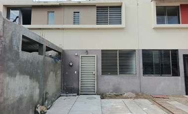 CASA EN VENTA EN LOS TRÉBOLES RESIDENCIAL – ZAPOPAN