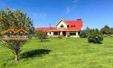 Casa 254 m² en Parcela 5.053 m² | Chamiza a orilla de Carretera Austral | 4 Dormitorios | Puerto Montt