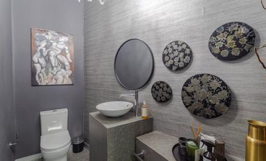 CASA SOLA COMO DE REVISTA, EXCELENTE UBICACION