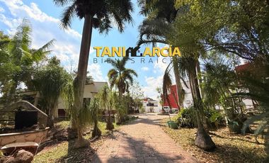 Rento Bella Casa de 1 Nivel en Córdoba de 4,400 m2 terreno, Fraccionamiento Privado