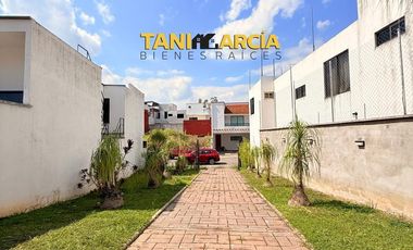 Rento Bella Casa de 1 Nivel en Córdoba de 4,400 m2 terreno, Fraccionamiento Privado
