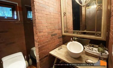 CASA EN VENTA EN BOSQUES DE LAS LOMAS