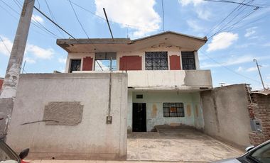 CASA 2 PISOS EN VENTA 178 M2 DISTRITO 26 OCTUBRE – PIURA