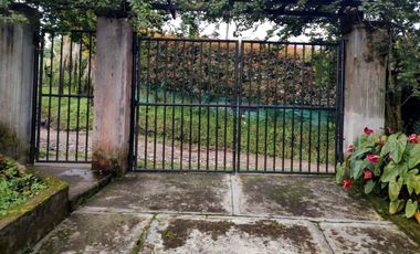 VENTA DE FINCA MUY ACOGEDORA DE 2.100 MT2 EN VEREDA LA MESETA, EL PEÑOL, ANTIOQUIA