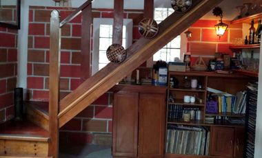 VENTA DE FINCA MUY ACOGEDORA DE 2.100 MT2 EN VEREDA LA MESETA, EL PEÑOL, ANTIOQUIA