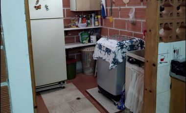 VENTA DE FINCA MUY ACOGEDORA DE 2.100 MT2 EN VEREDA LA MESETA, EL PEÑOL, ANTIOQUIA