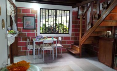 VENTA DE FINCA MUY ACOGEDORA DE 2.100 MT2 EN VEREDA LA MESETA, EL PEÑOL, ANTIOQUIA