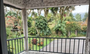 VENTA DE FINCA MUY ACOGEDORA DE 2.100 MT2 EN VEREDA LA MESETA, EL PEÑOL, ANTIOQUIA