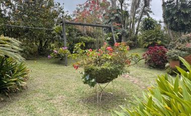 VENTA DE FINCA MUY ACOGEDORA DE 2.100 MT2 EN VEREDA LA MESETA, EL PEÑOL, ANTIOQUIA