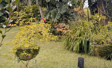 VENTA DE FINCA MUY ACOGEDORA DE 2.100 MT2 EN VEREDA LA MESETA, EL PEÑOL, ANTIOQUIA