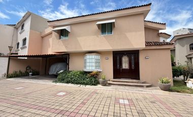 Casa en Renta en Lomas del Country, por Circunvalación y Ávila Camacho