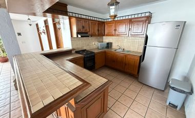 Casa en Renta en Lomas del Country, por Circunvalación y Ávila Camacho