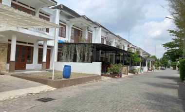 Rumah Mewah Disewakan Murah Di Royal Mansion Dekat UAD, Banguntapan