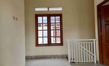 Rumah Mewah Disewakan Murah Di Royal Mansion Dekat UAD, Banguntapan