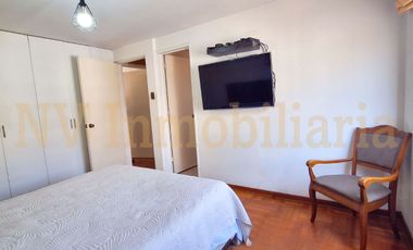 EXCLUSIVO DPTO DUPLEX EN VALLE HERMOSO 4 Dormitorios 2 Estacionamientos, 234.97m2