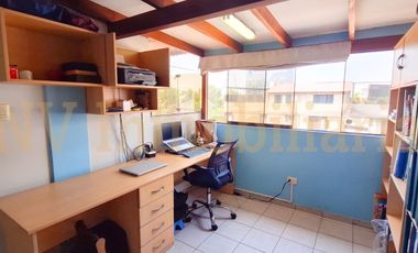 EXCLUSIVO DPTO DUPLEX EN VALLE HERMOSO 4 Dormitorios 2 Estacionamientos, 234.97m2