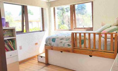 EN VENTA HERMOSA Y AMPLIA CASA EN BARRIO UNIVERSITARIO