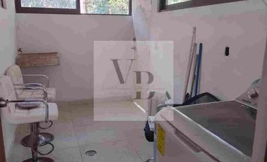 Renta de casa nueva en el bosque